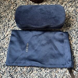 REDUCED!!Gucci Dark Blue Velvet Eyewear Case with Pouch